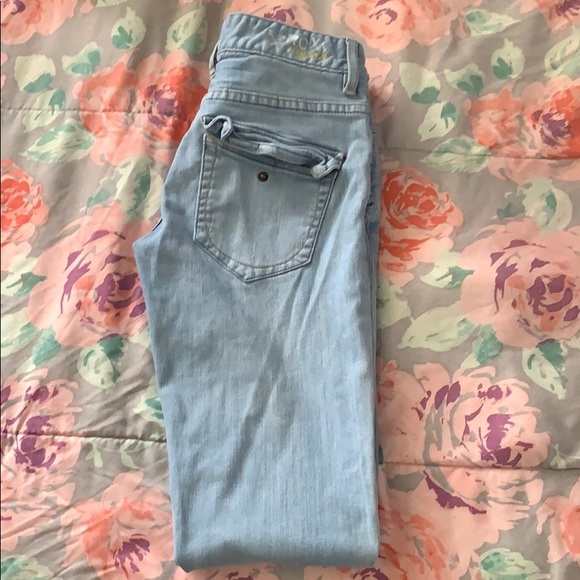 🎉Roxy Legend Light Blue Straight Leg Jeans - Picture 7 of 8